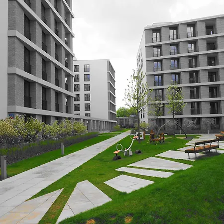 Magazynowa Airport Apartment *
